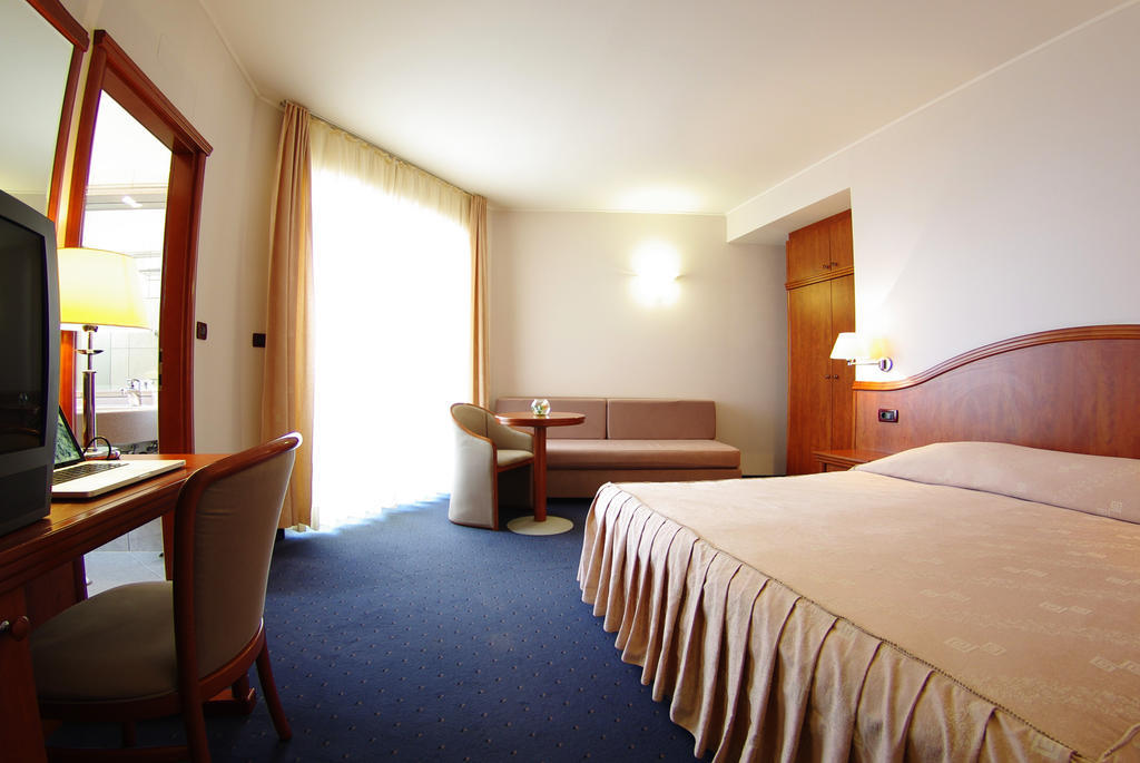 Hotel Villa Marija Tučepi Cameră foto